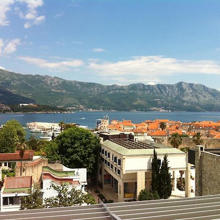 Apartments M Palace Budva Buitenkant foto
